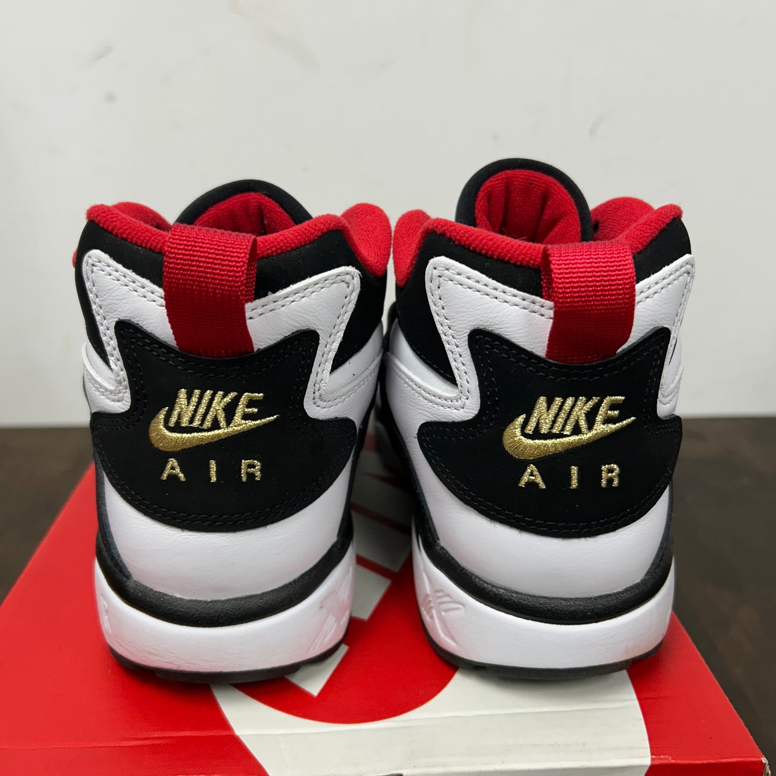 49ers Nike Diamond Turf (USED)