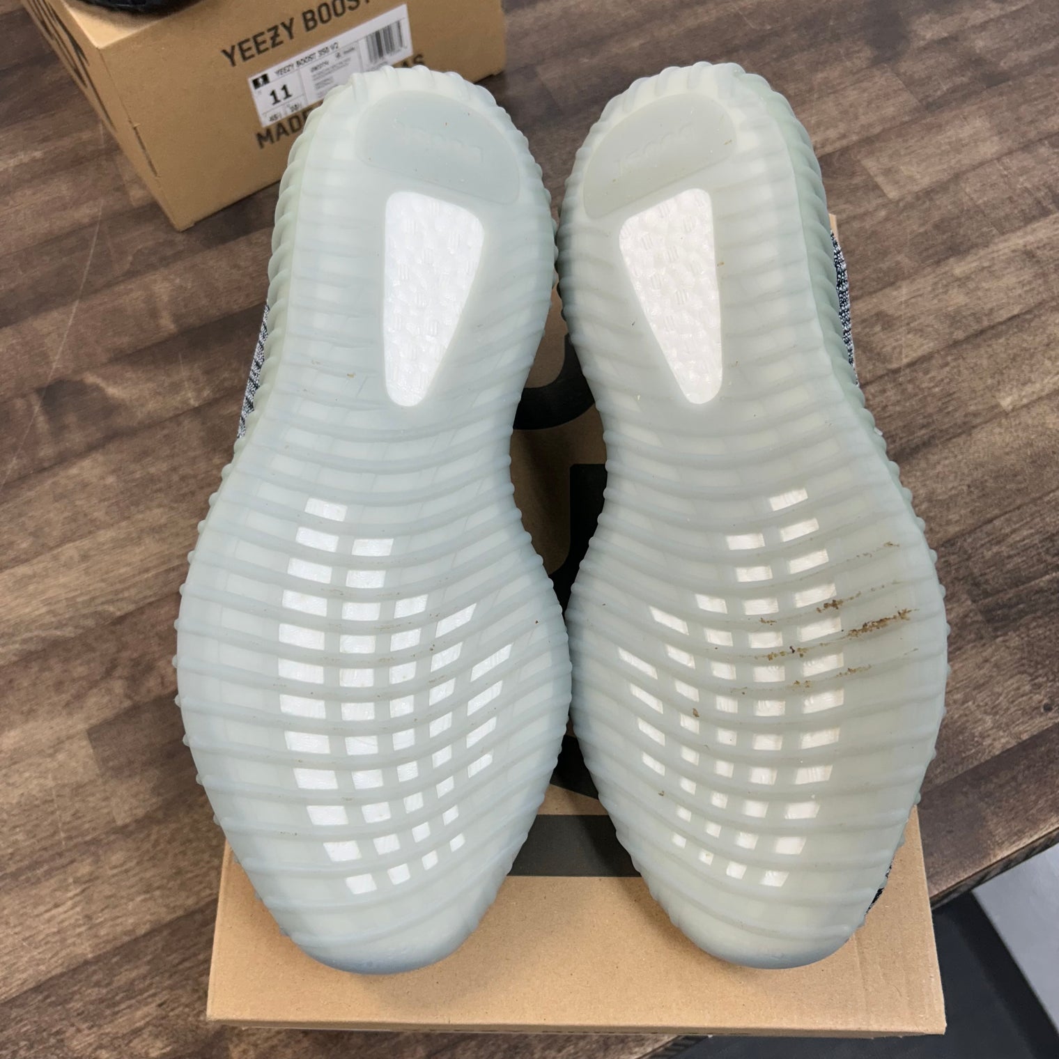 Ash Blue Yeezy 350 (Used)