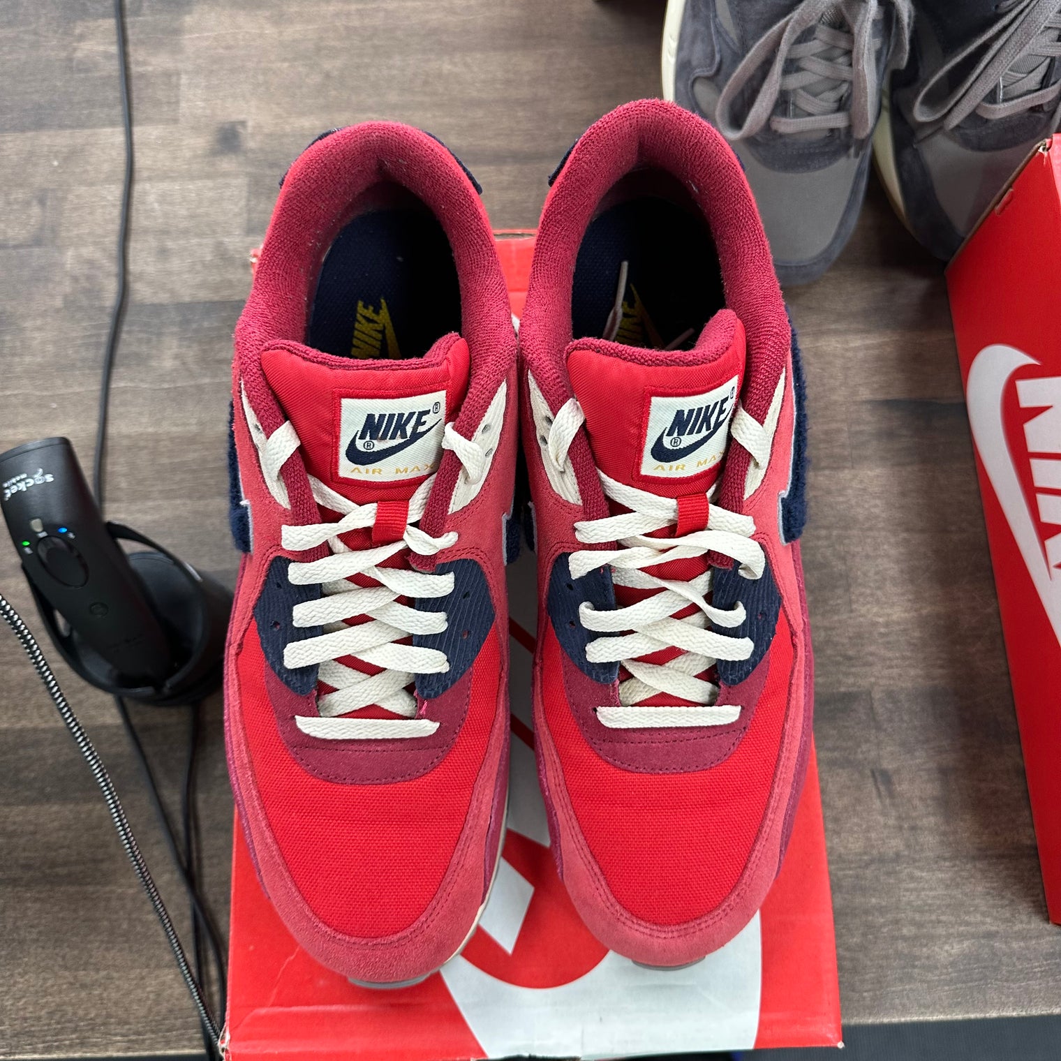 Varsity Pack University Red Nike Air Max 90 (USED)