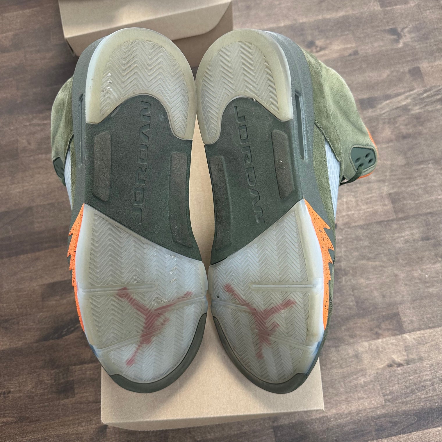 Olive Jordan 5 Retro (2024) (Used, No Box)