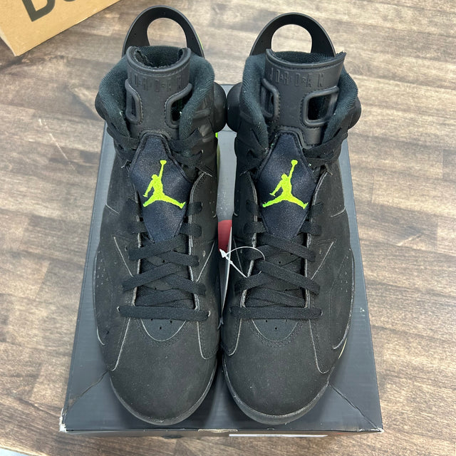 Electric Green Jordan 6 Retro (USED)
