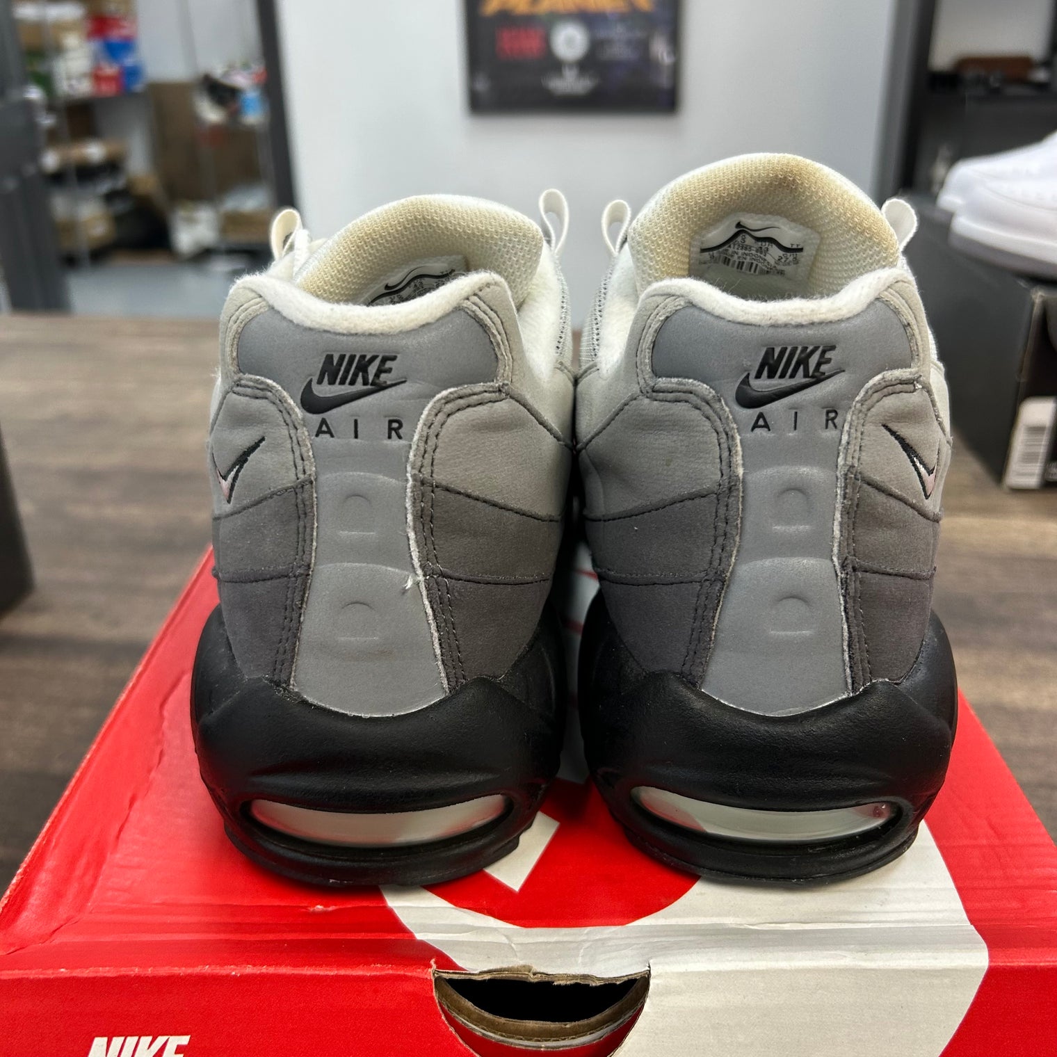 Black Anthracite Air Max 95 OG (Used)