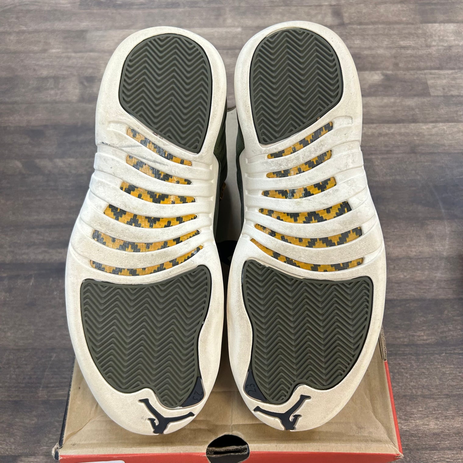 Chris Paul Class of 2003 CP3 Jordan 12 Retro (USED)