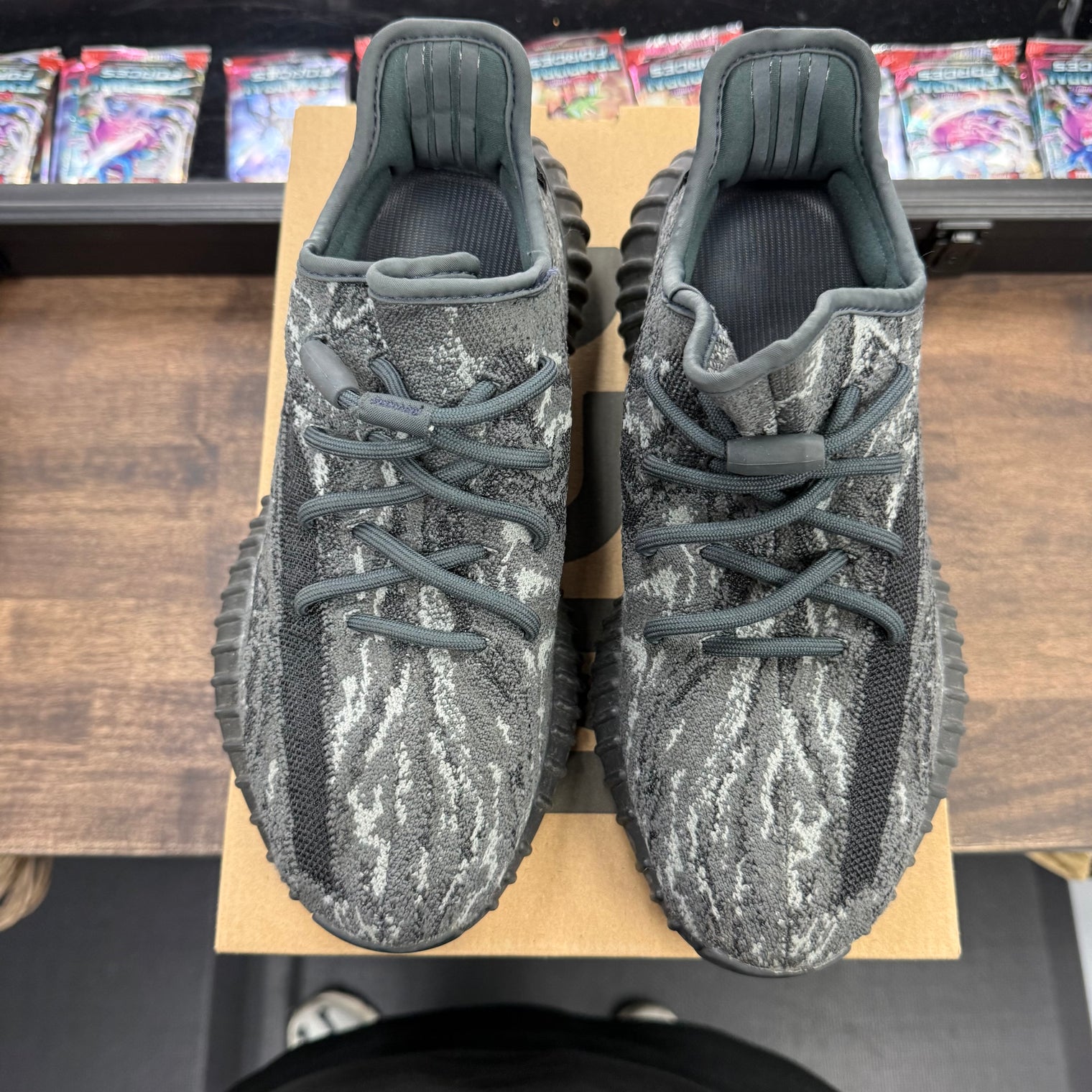MX Dark Salt Yeezy 350 (USED)