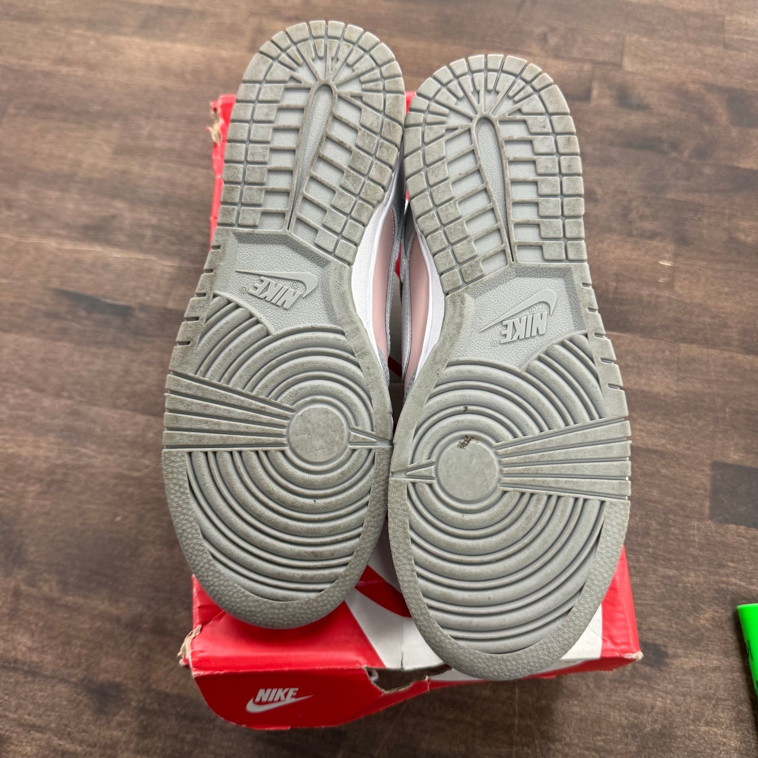 Pink Oxford Nike Dunk Low (W) (USED)