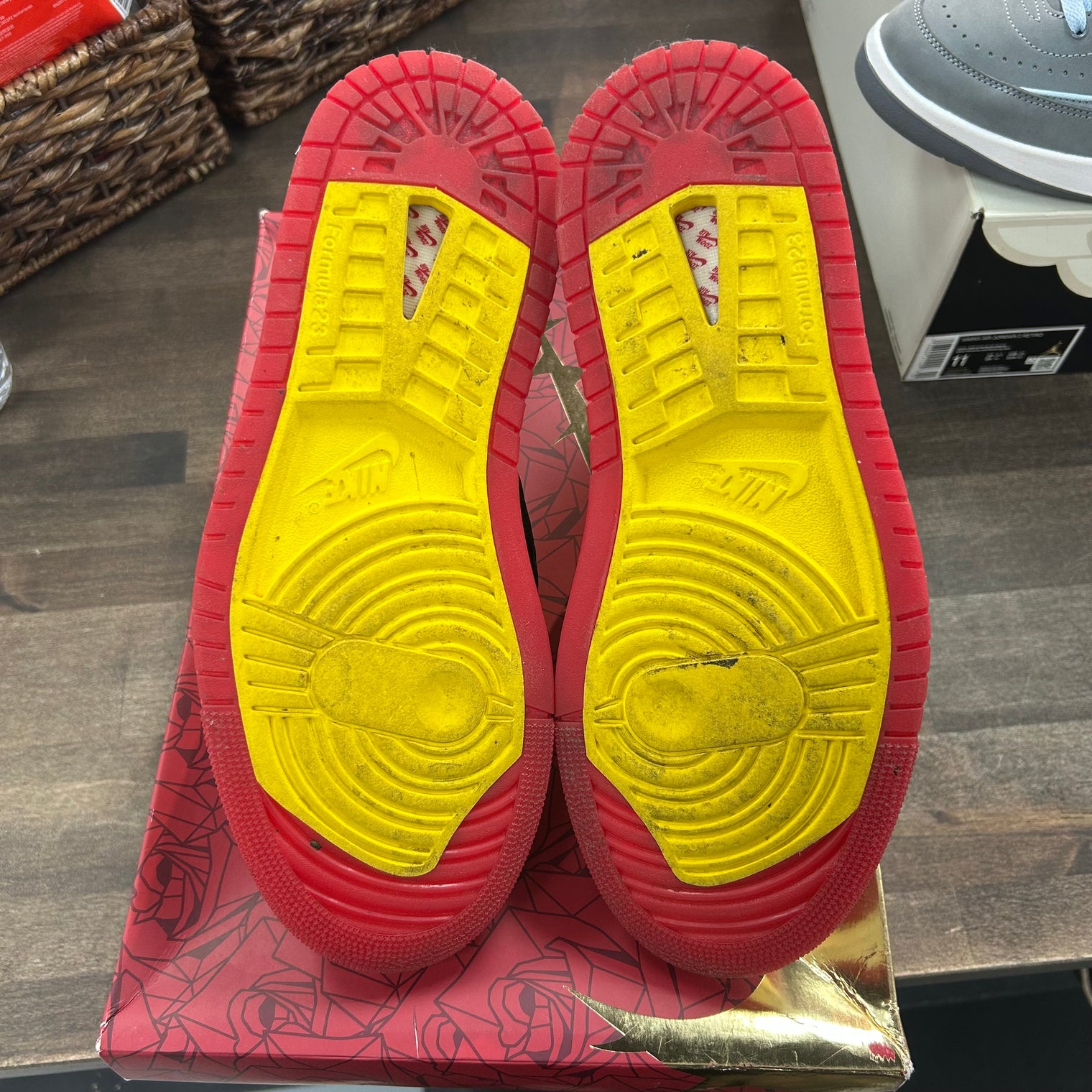 Teyana Taylor A Rose From Harlem Jordan 1 Retro Zoom Air CMFT 2 (Women's) (USED)