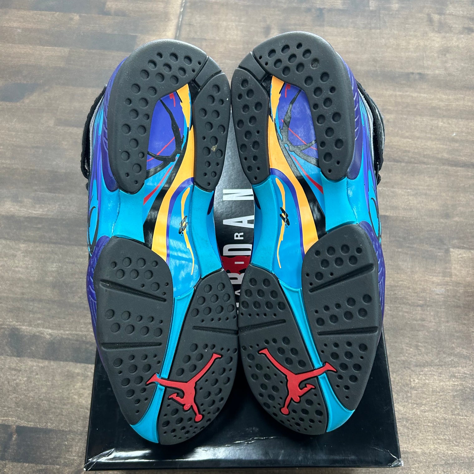 Aqua Jordan 8 (2025) (USED)