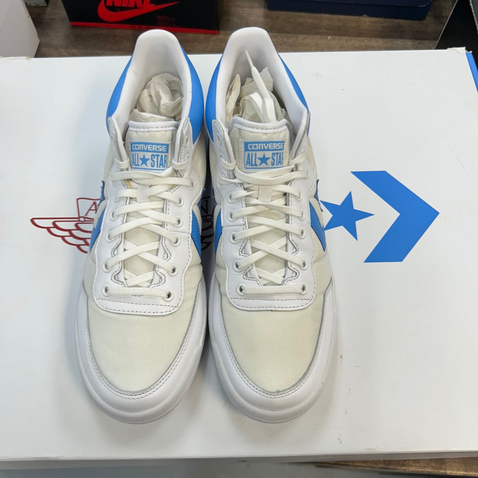 Alumni Pack Jordan 2 Retro & Converse Fastbreak Mid (USED)