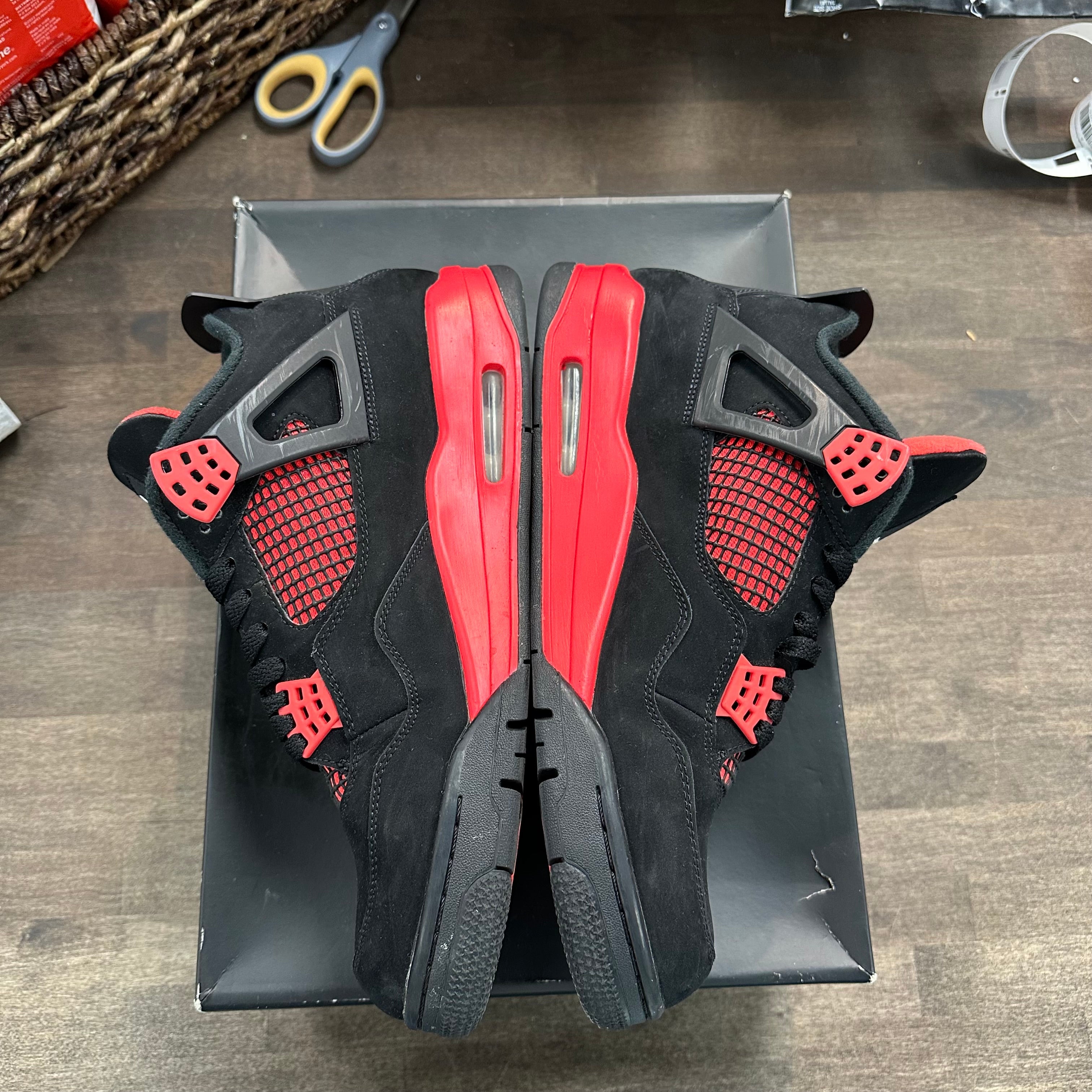 Jordan 4 Retro Red Thunder (US 11.5) (USED) Size 11.5 (Pre-Owned) - Image 3