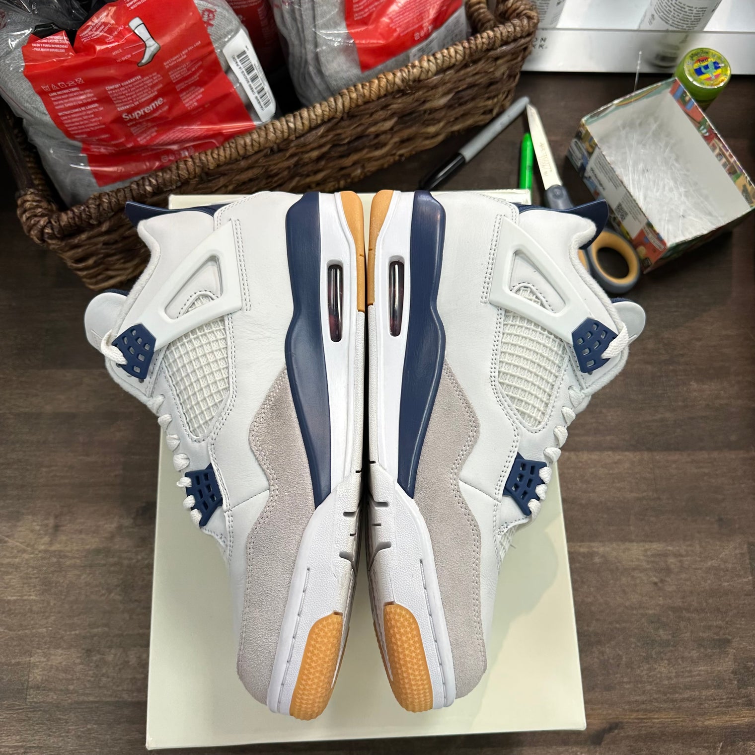 Navy SB Jordan 4 Retro (USED)