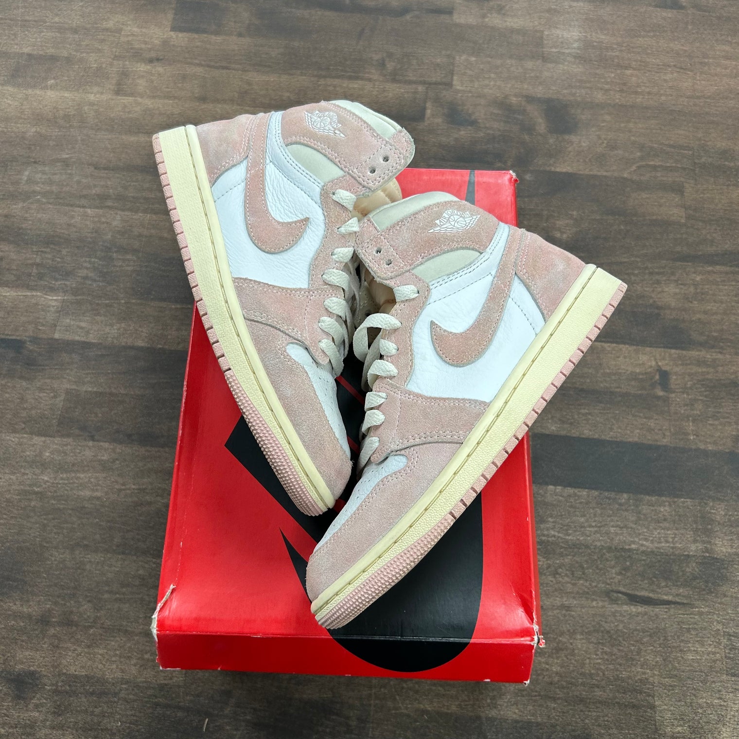 Washed Pink Jordan 1 High (USED)