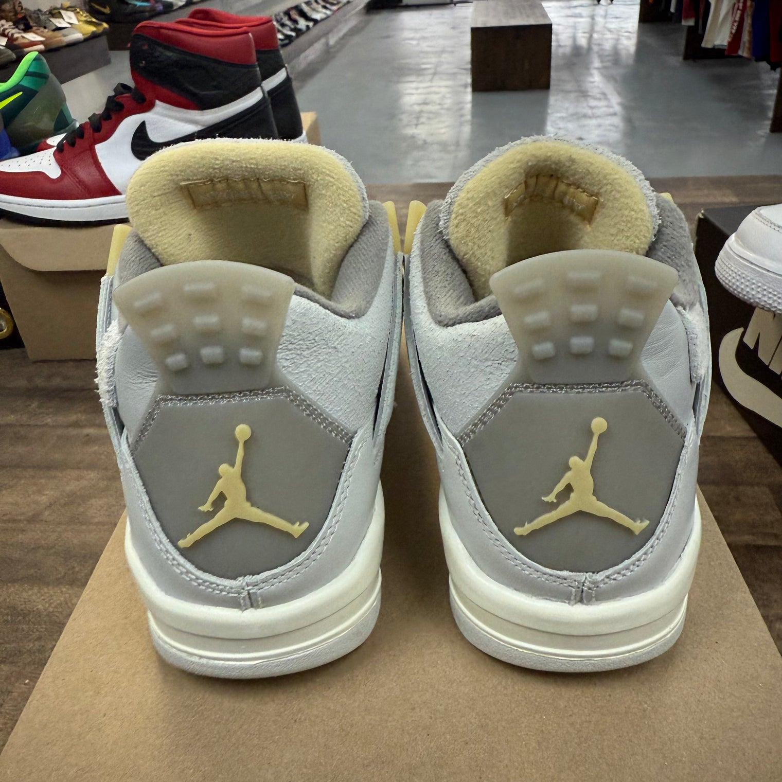 (GS) Craft Photon Dust Jordan 4 (Used, No Box)