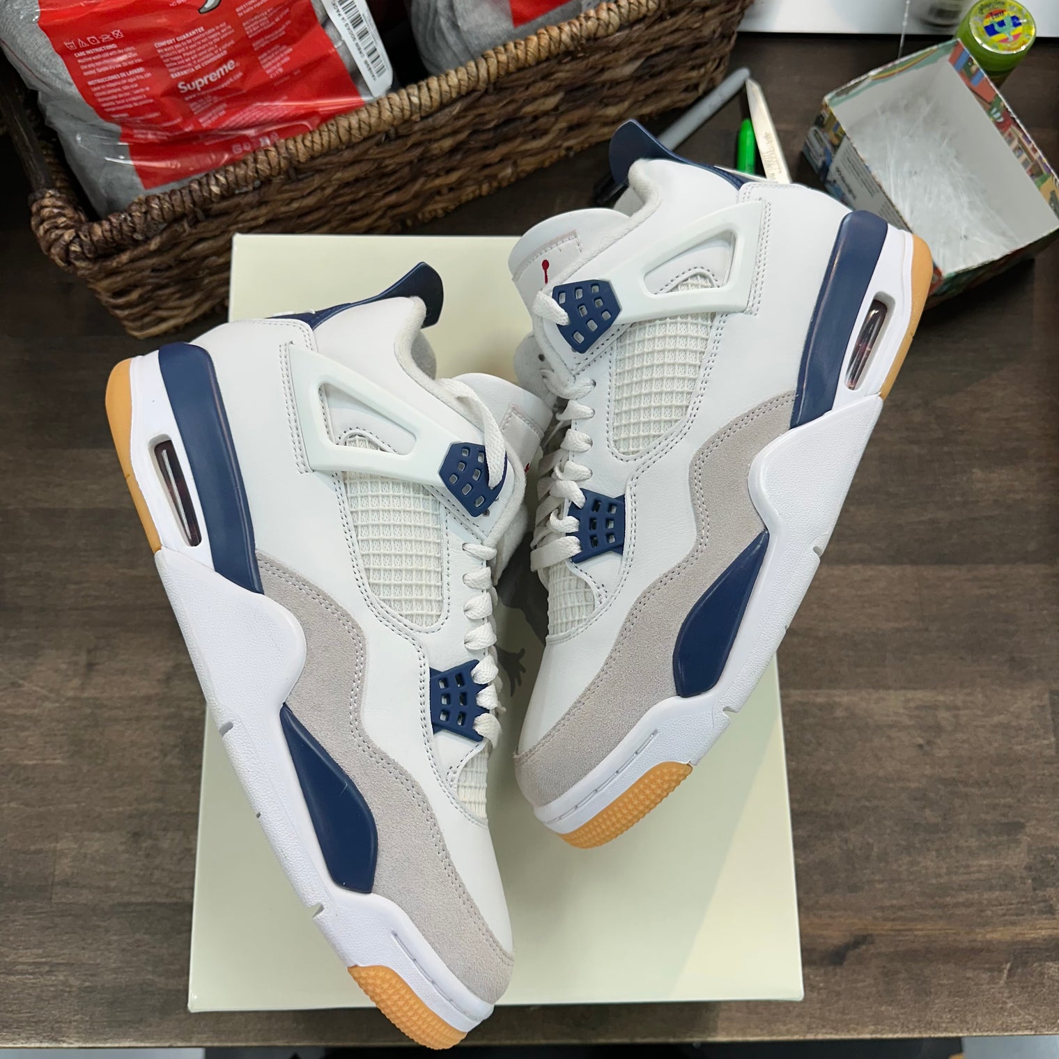 Navy SB Jordan 4 Retro (USED)