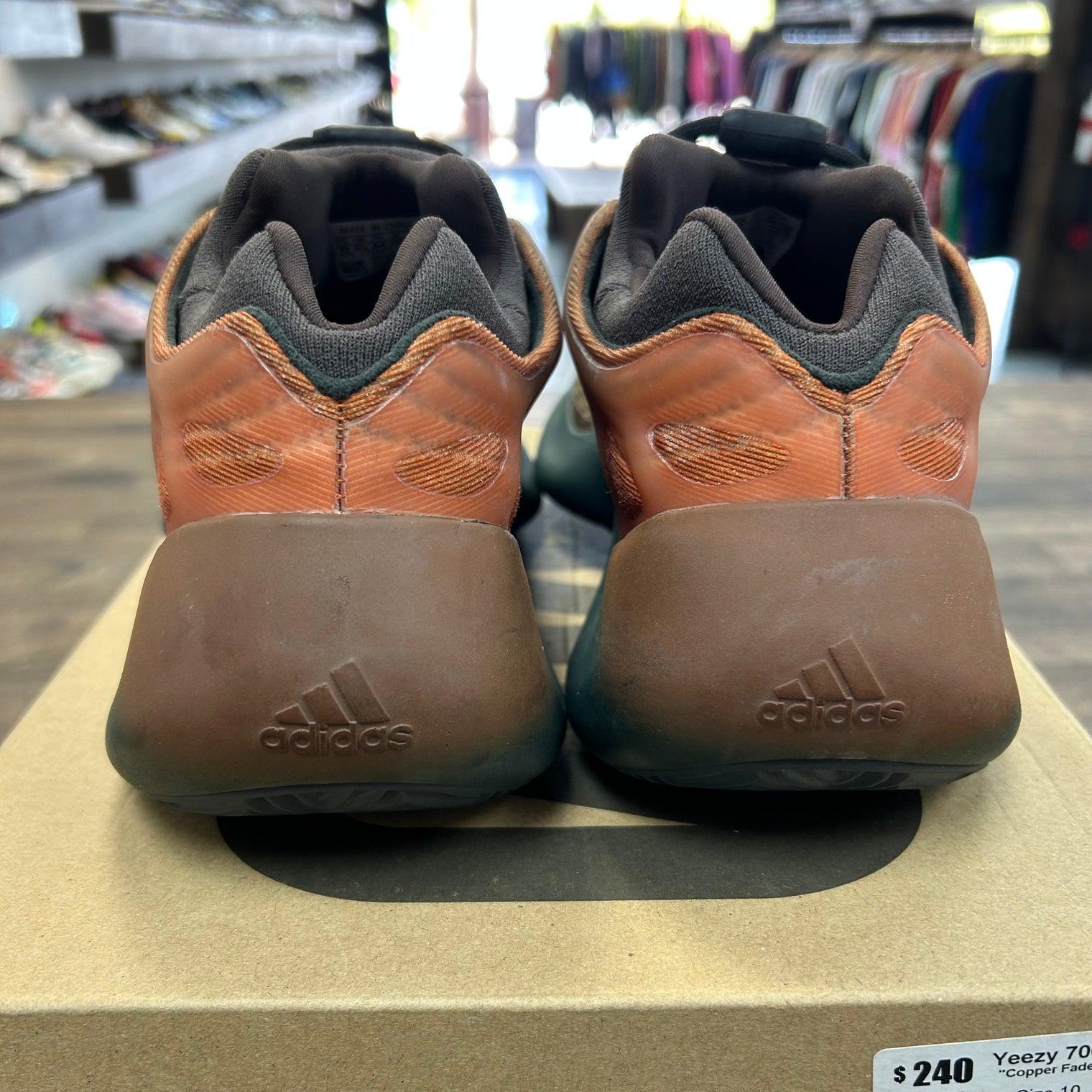 Copper Fade Yeezy 700 V3 (USED)