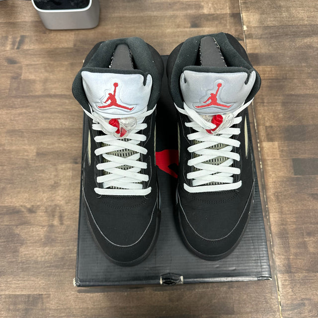 Black Metallic Jordan 5 (2016) (USED)