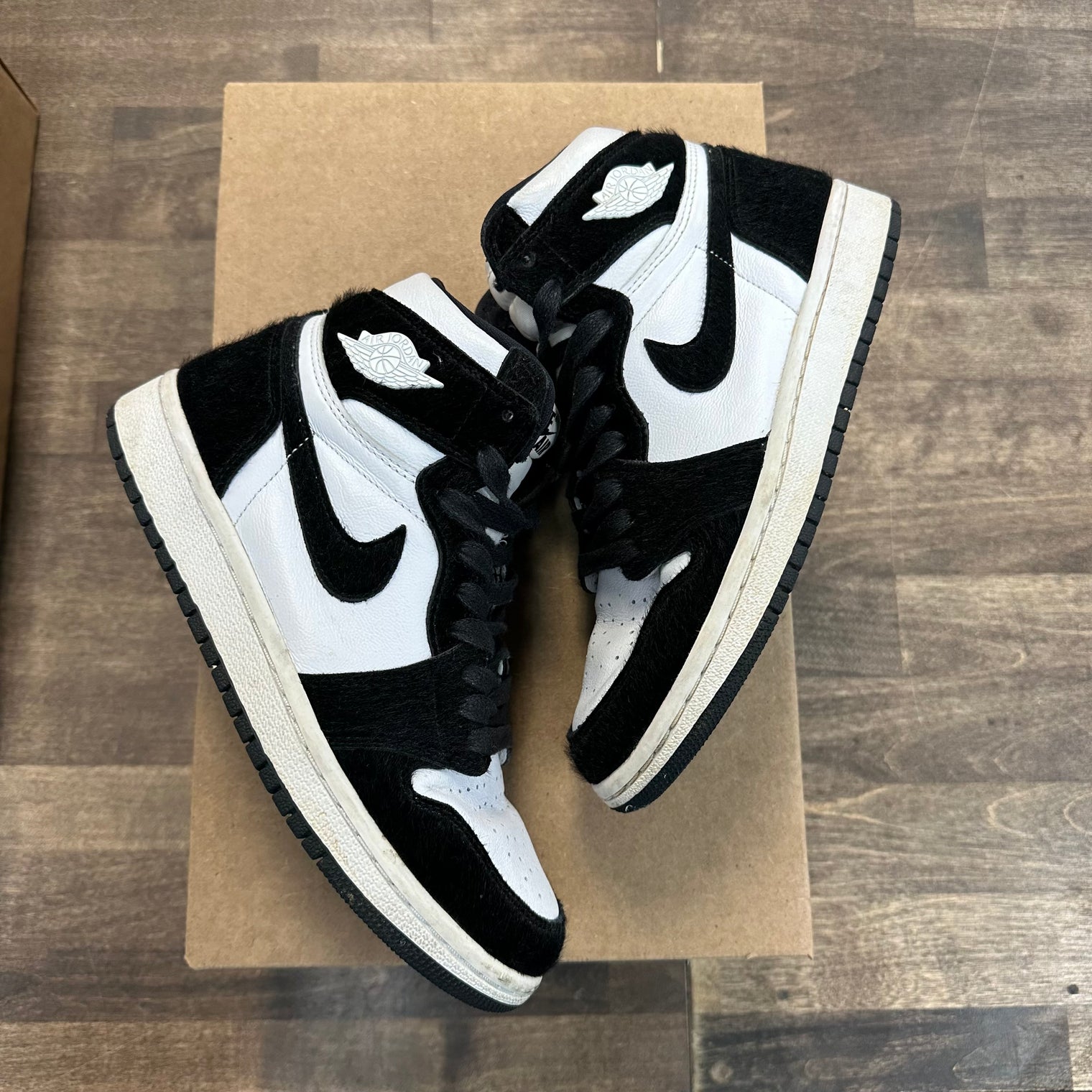 Twist Jordan 1 Retro High (Women's) (USED, No Box)