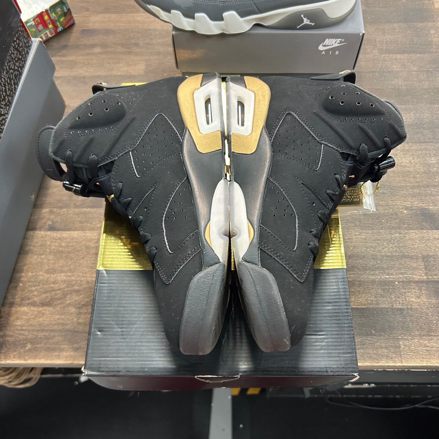 Jordan 6 Retro DMP (USED)