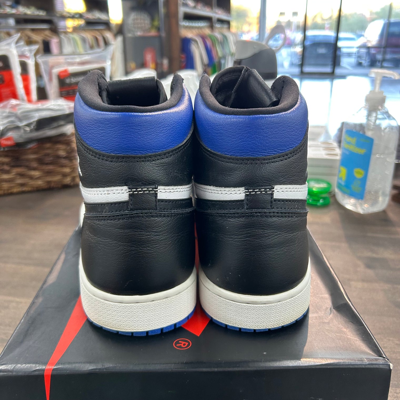 Royal Toe Jordan 1 High (USED)