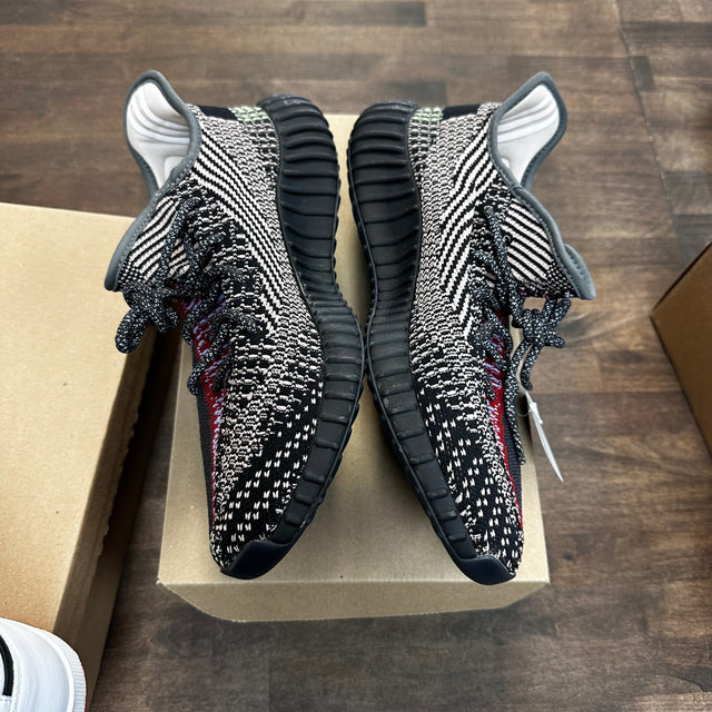 Yecheil Yeezy 350 (USED,No box)