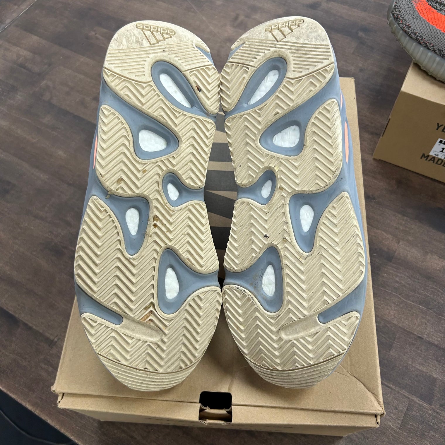 Inertia Yeezy 700 (USED)