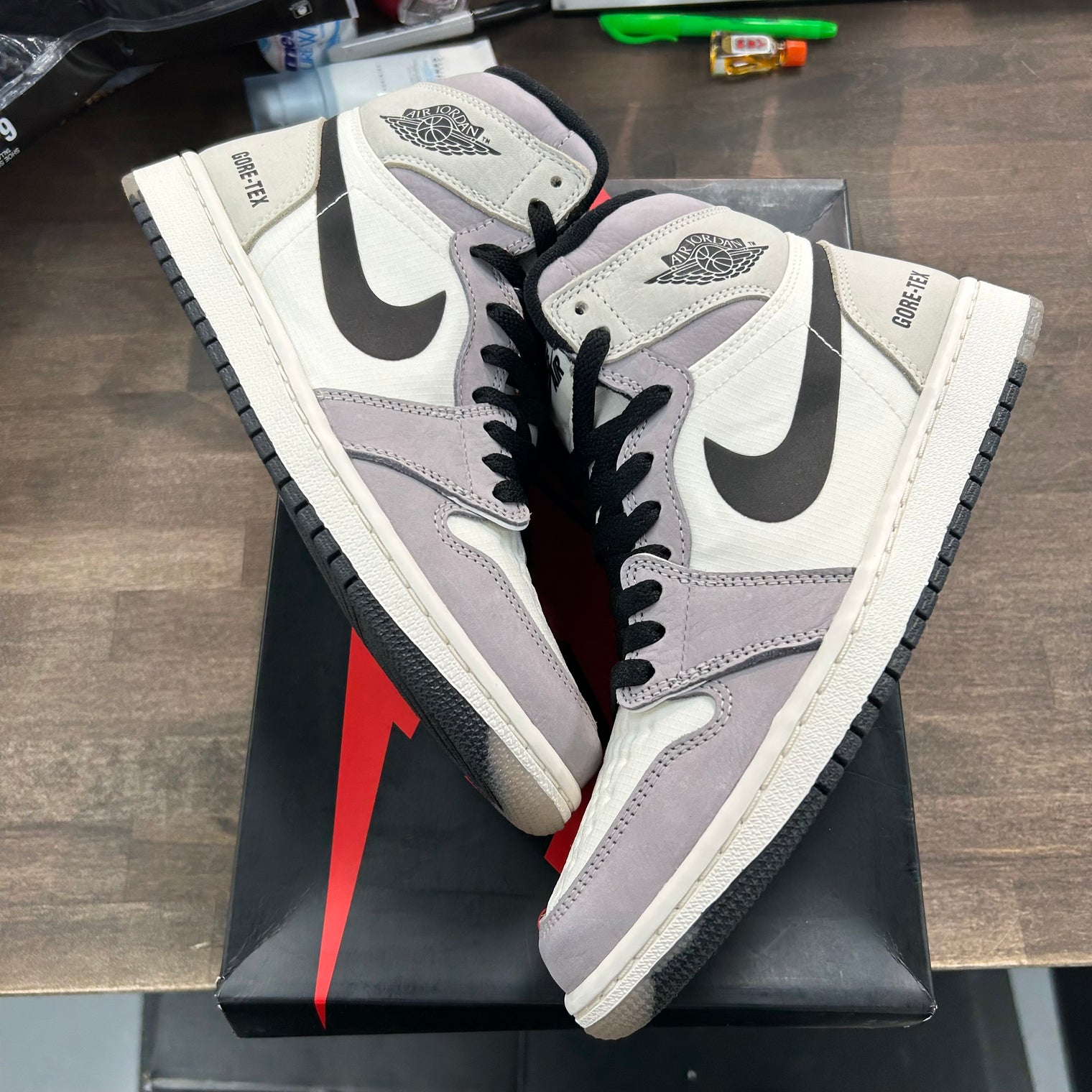 Gore-Tex Light Bone Jordan 1 High (USED, Replacement Box)