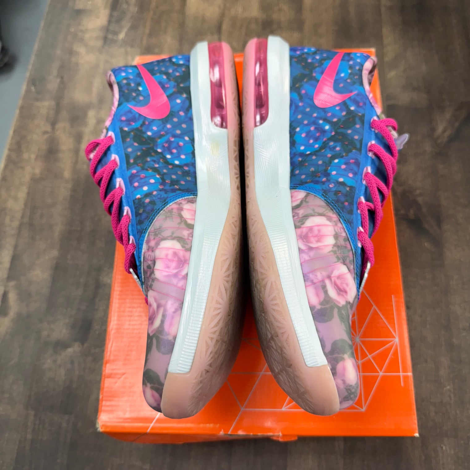 Aunt Pearl Nike KD 6 (USED)