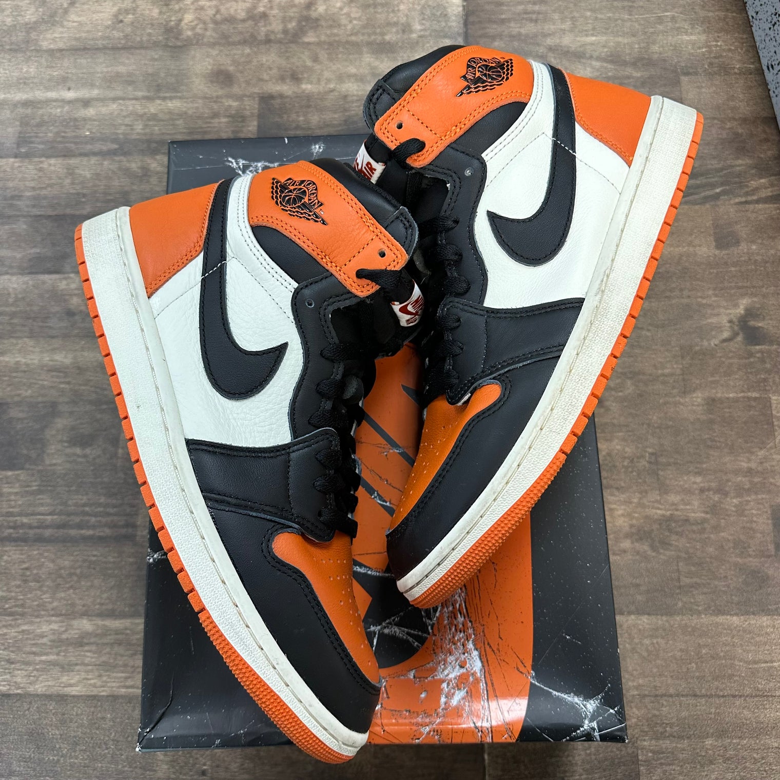 Shattered Backboard Jordan 1 High 2025 (USED)
