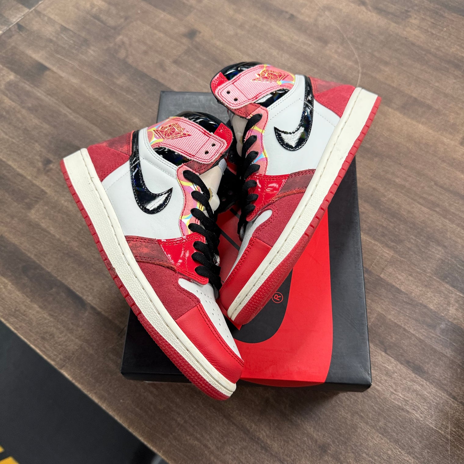 Spider-Man Across the Spider-Verse Jordan 1 Retro High OG (Lightly Worn)