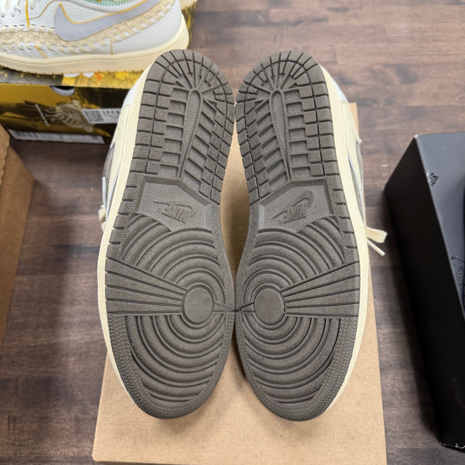 Jordan 1 Retro Low OG SP Travis Scott Reverse Mocha (US 8) (USED, No Box)