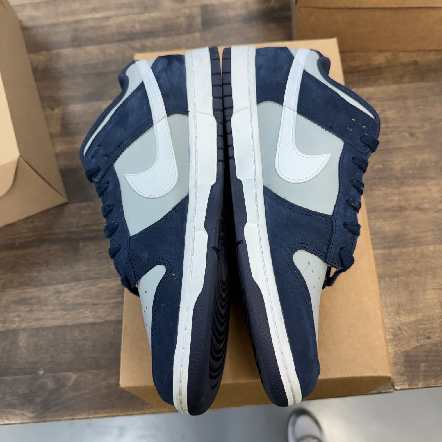 Georgetown Suede Dunk Low (USED, No Box)