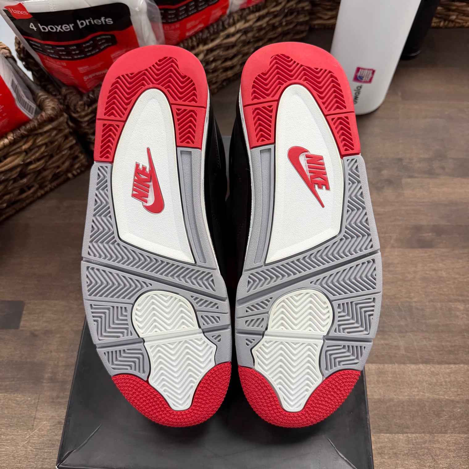 Bred Jordan 4 Retro 2019 (USED)