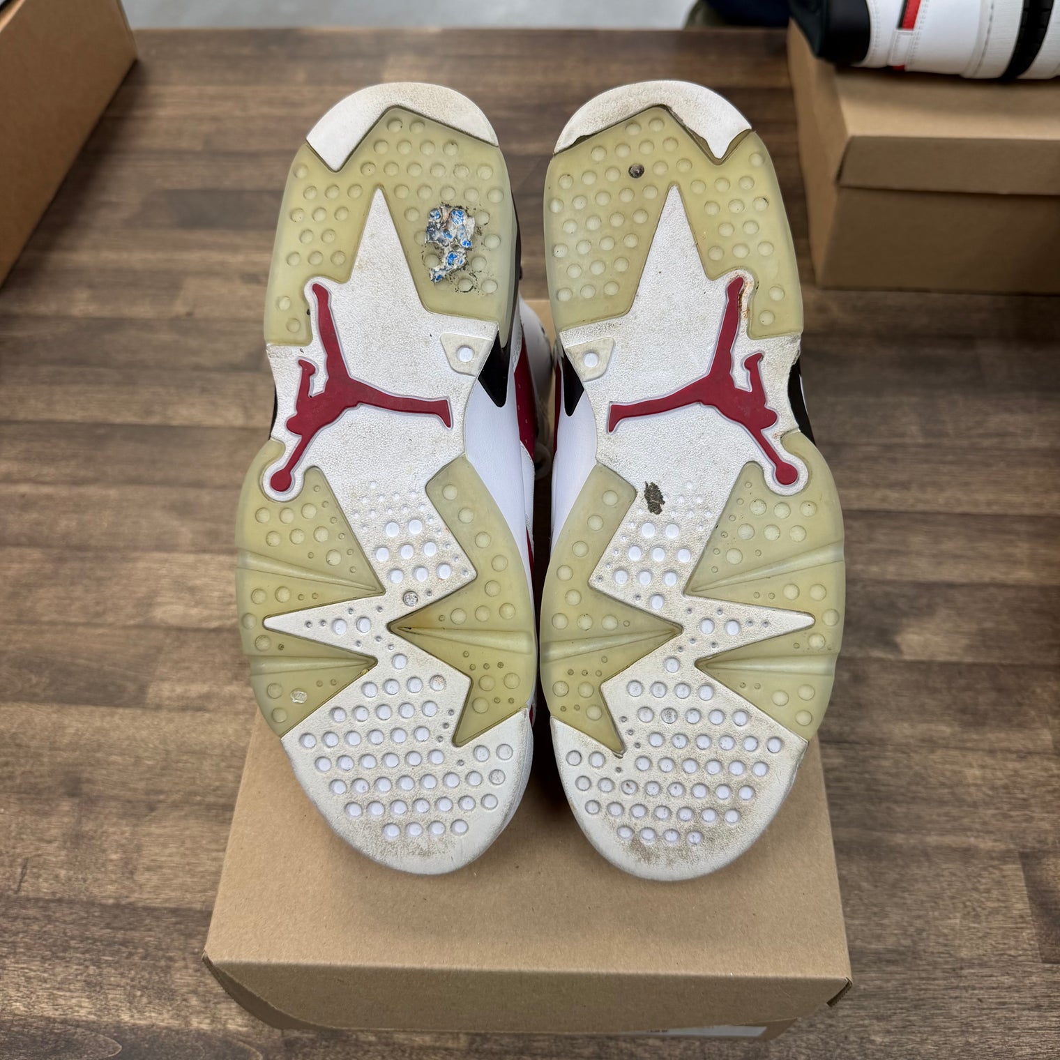 Carmine Jordan 6 Retro (USED, No Box)