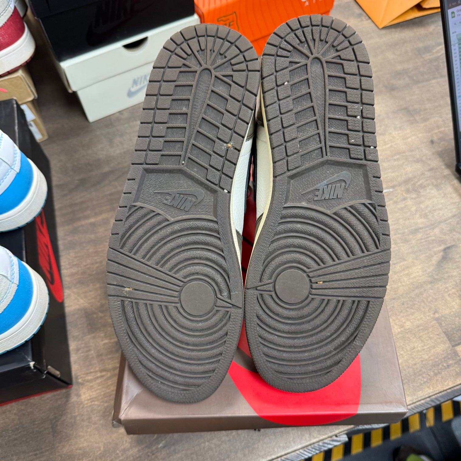 Dark Mocha Travis Scott Jordan 1 High Retro SP (USED)