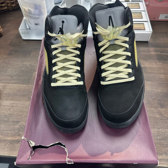 Dusk A Ma Maniere Jordan 5 (Lightly Worn)