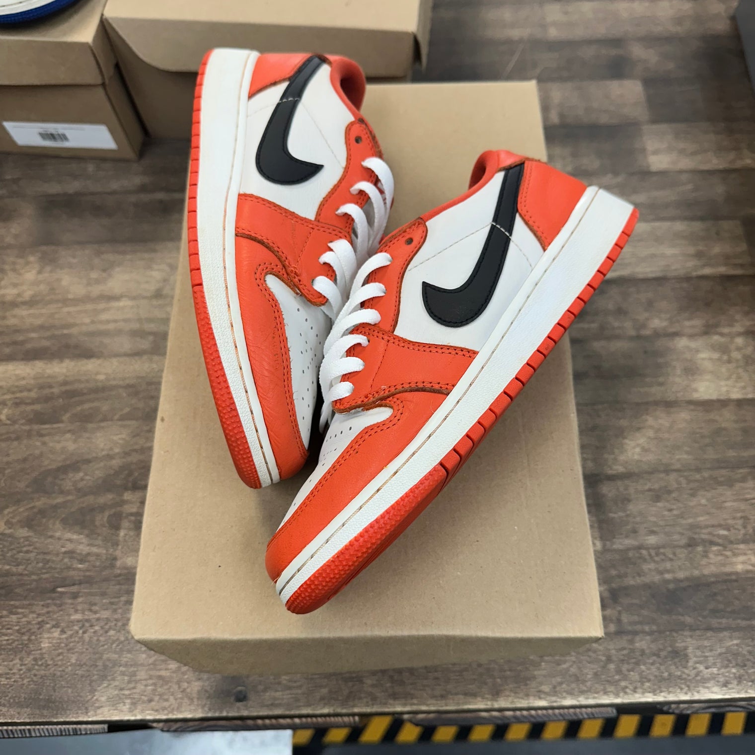 Jordan 1 Low Starfish (GS) (Used, No Box)