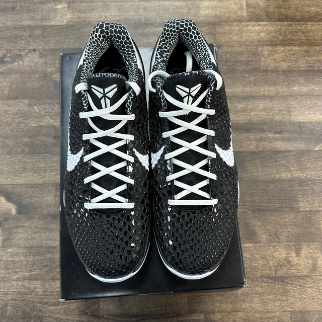 Mambacita Sweet 16 Kobe 6 Protro (USED)