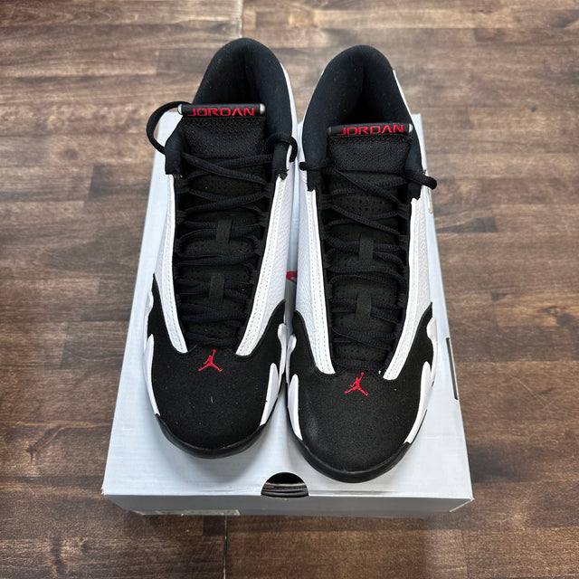 Black Toe Jordan 14 (USED)