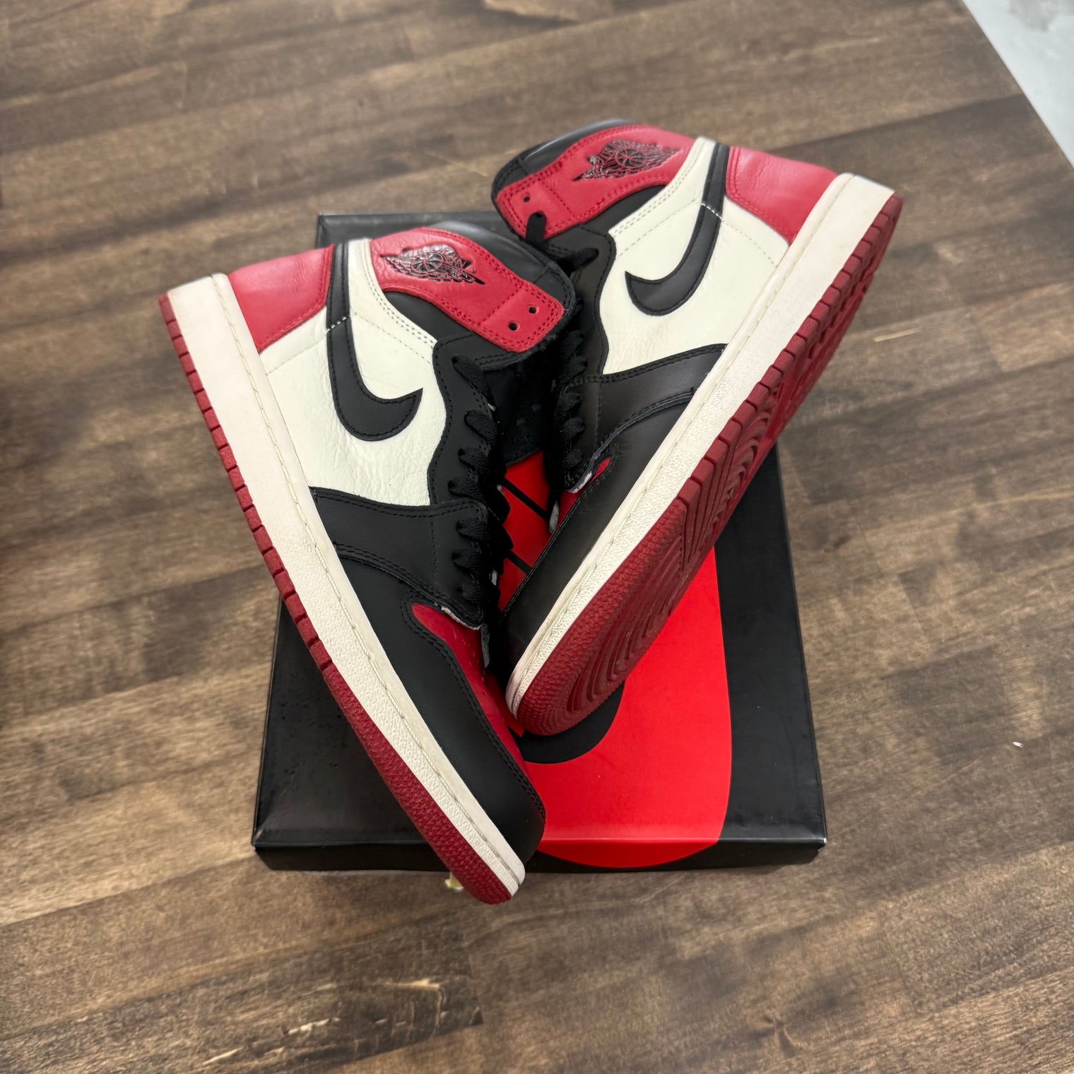 Bred Toe Jordan 1 High (2018) (USED)