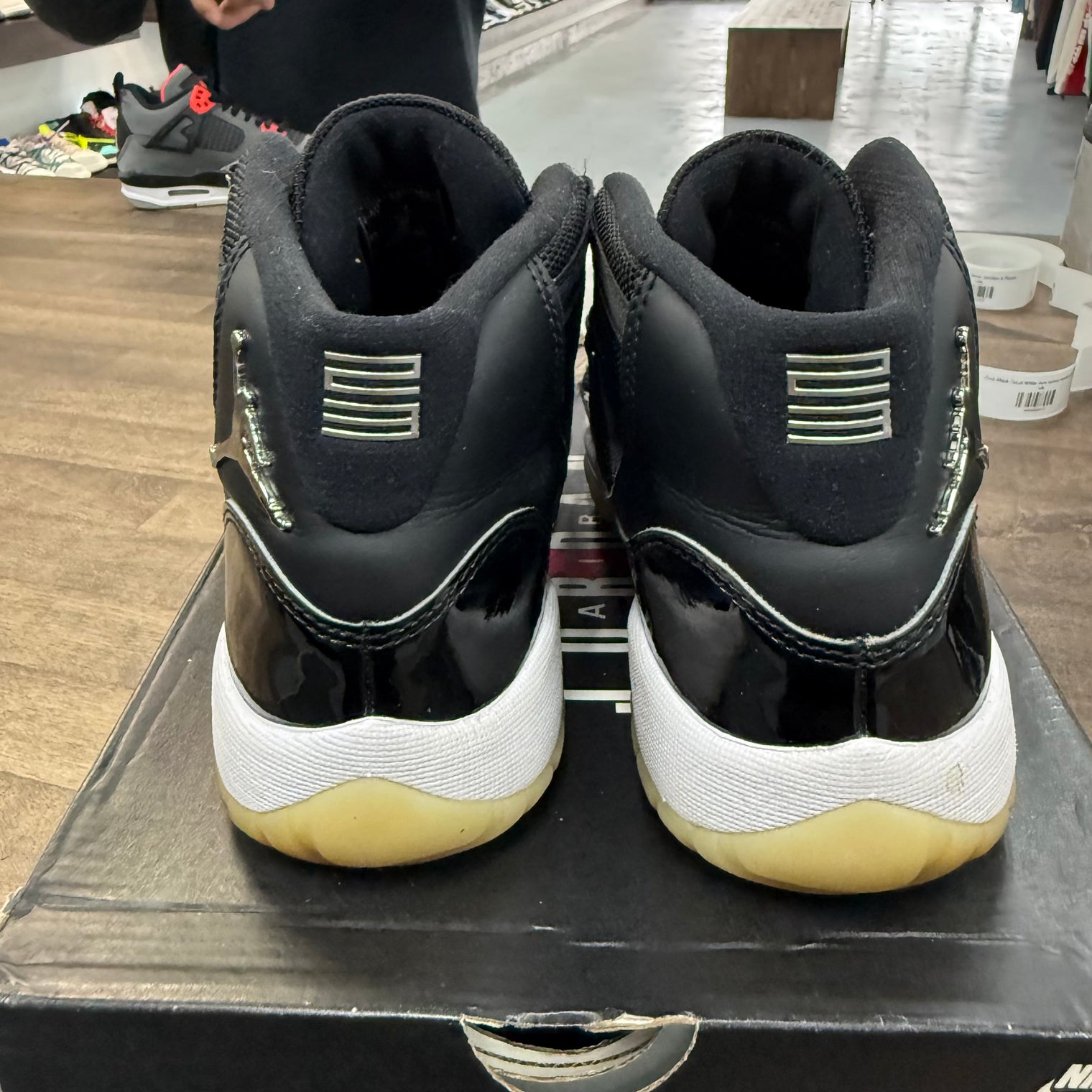 Jubilee Jordan 11 Retro (GS) (USED)