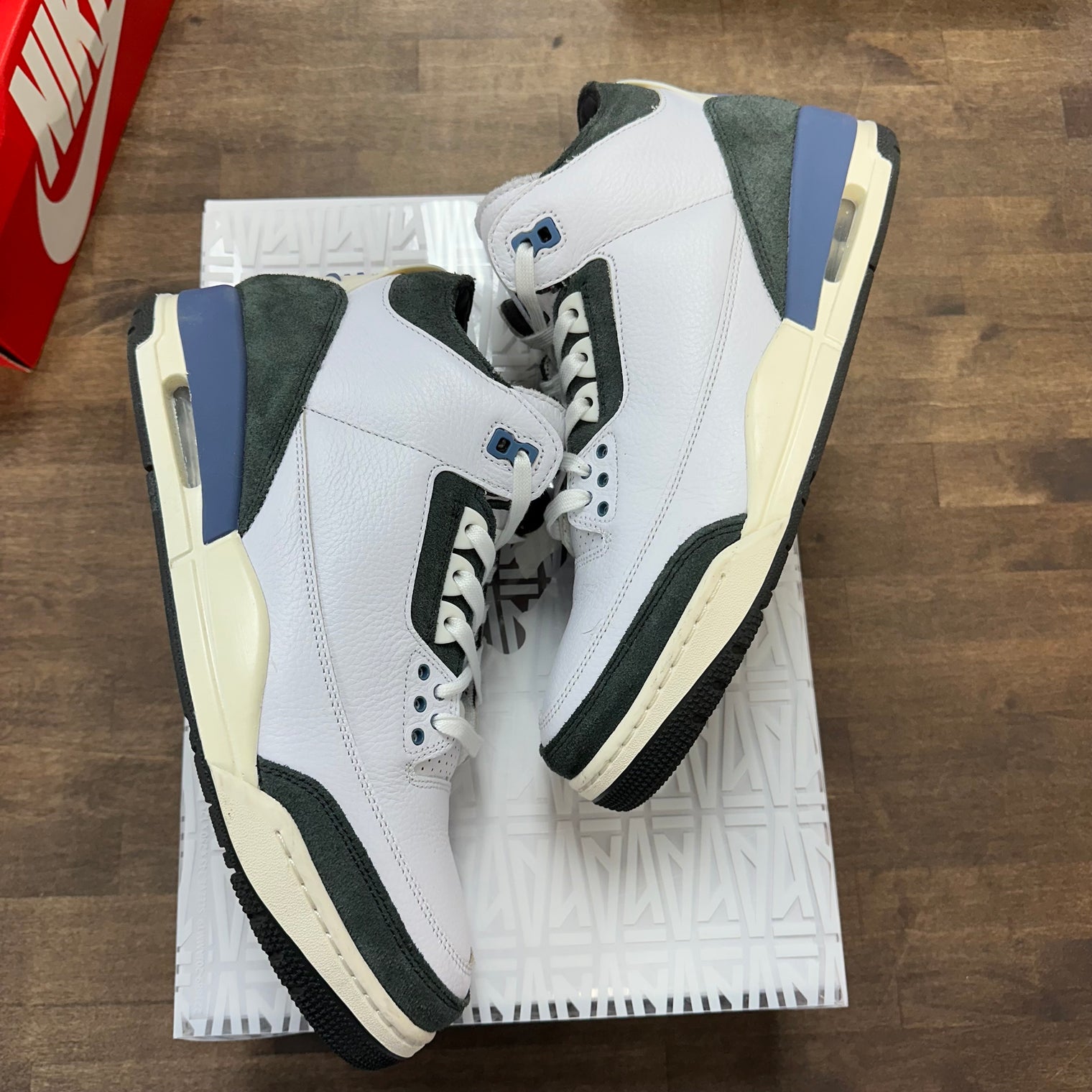 Diffused Blue A Ma Maniere Jordan 3 (USED)