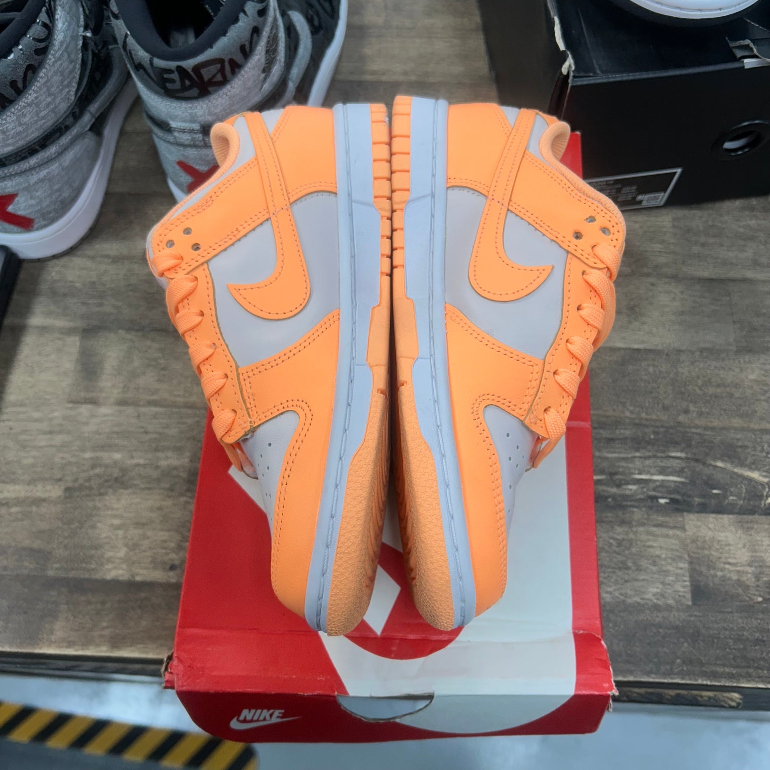 Nike Dunk Low Peach Cream (US 6W) (USED)
