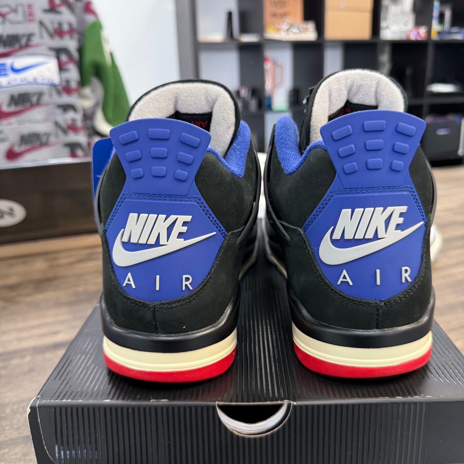 Jordan 4 Retro Rare Air (Gold Lettering) (US 11) (USED)