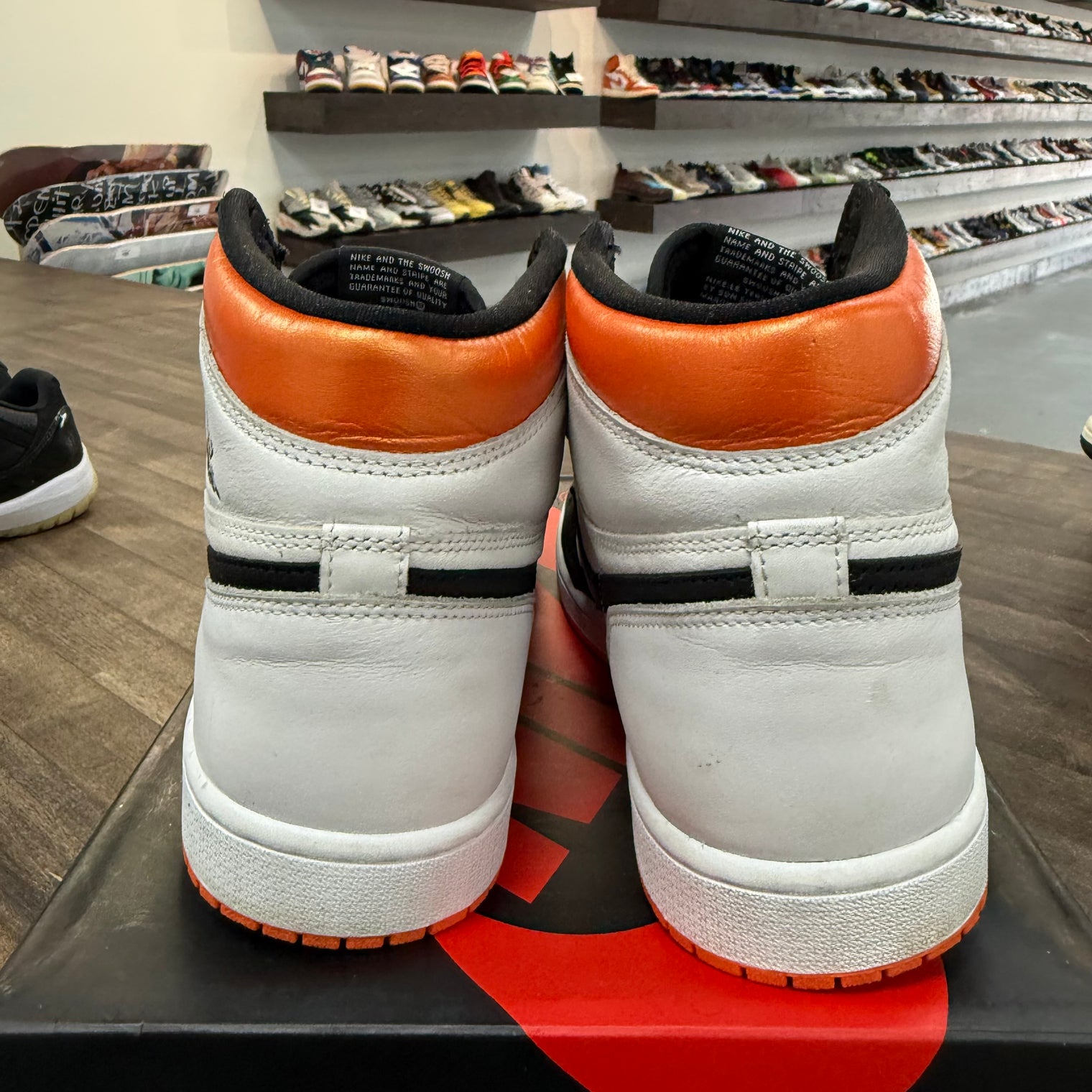 Jordan 1 High Electric Orange (USED)