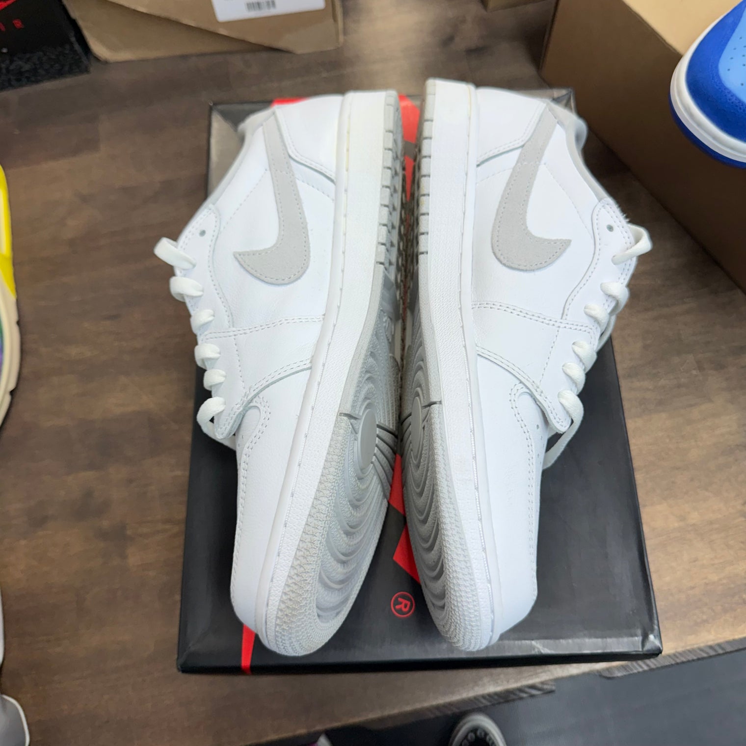 Jordan 1 Retro Low OG Neutral Grey (USED)