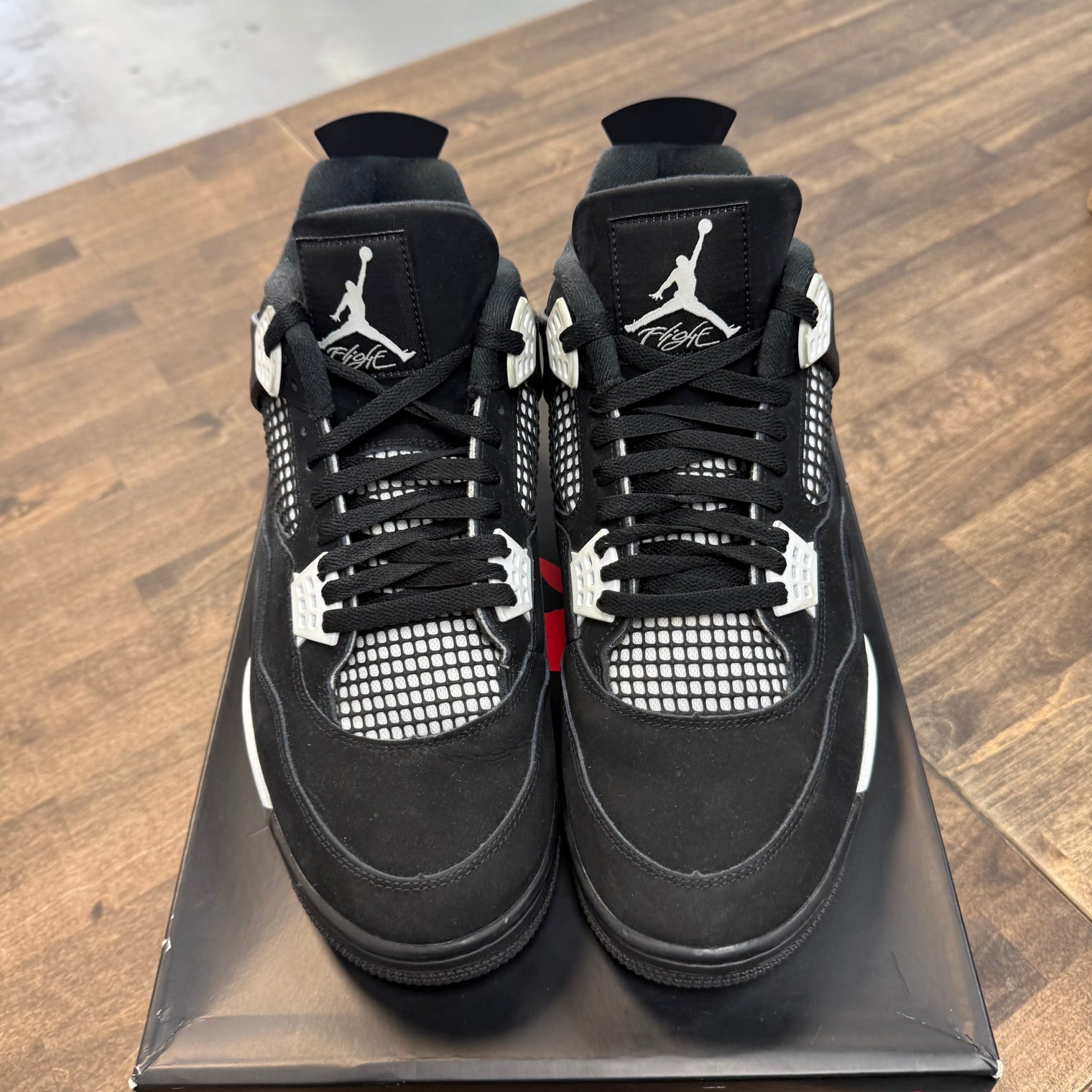 White Thunder Jordan 4 Retro (USED, Replacement Box)