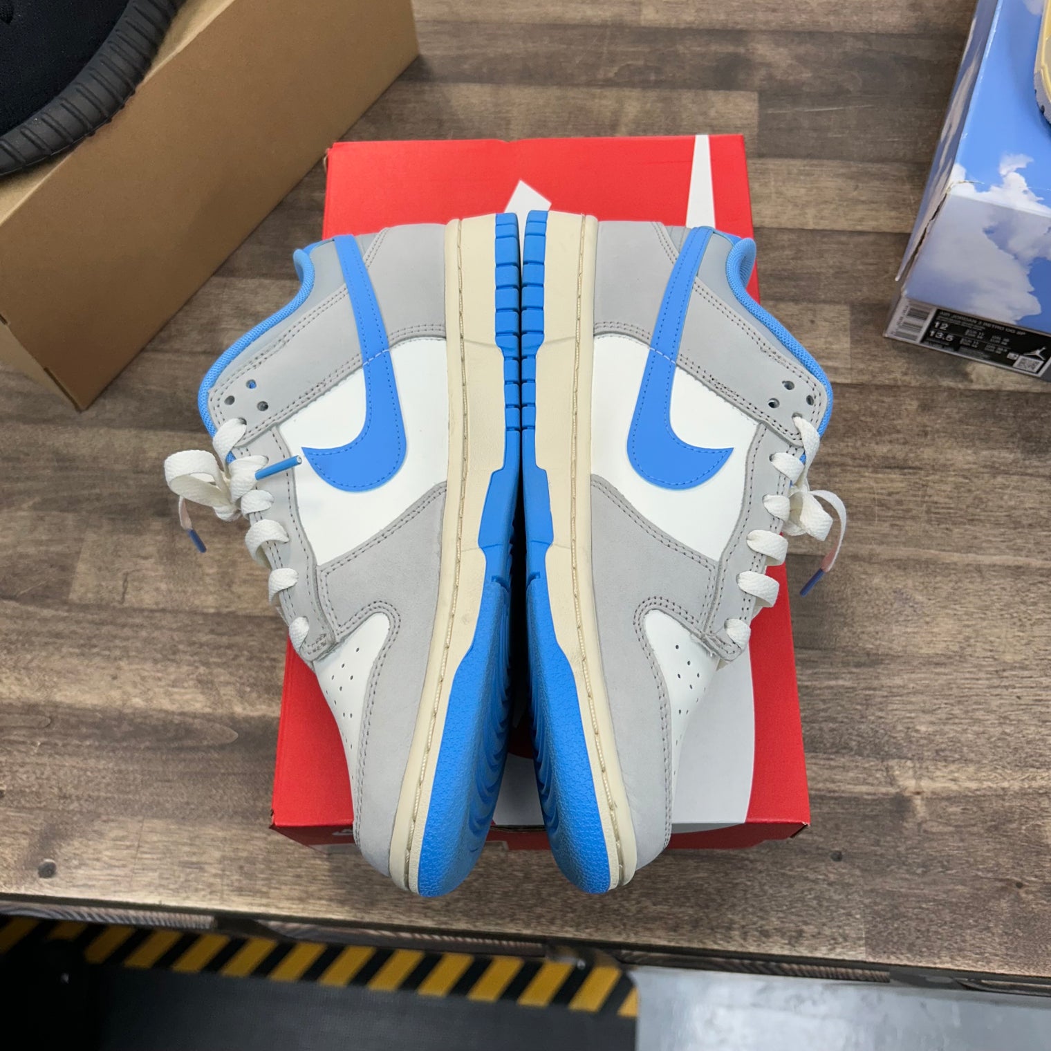 Nike Dunk Low Athletic Department University Blue (US 7.5) (USED)