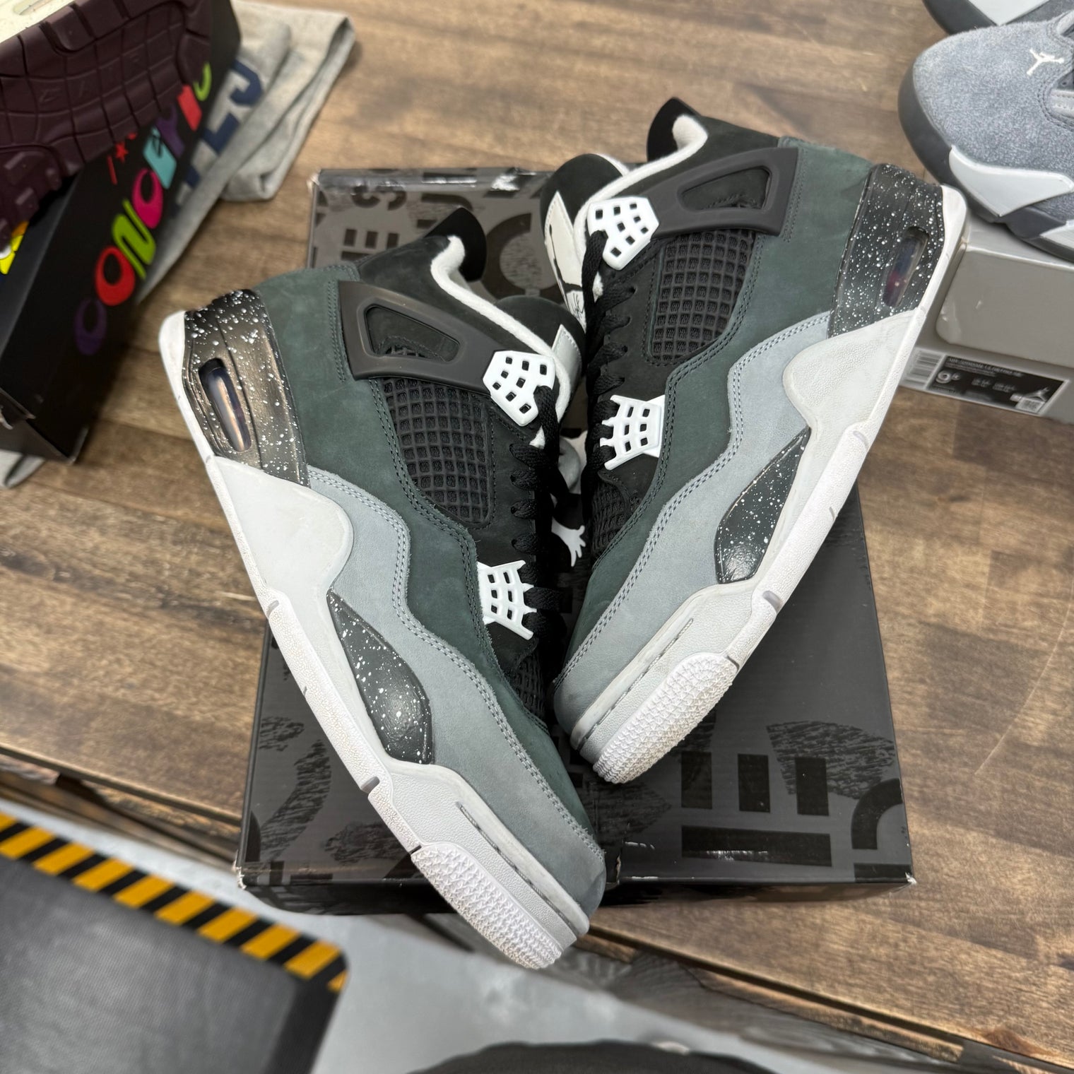 Fear Jordan 4 Retro (USED)