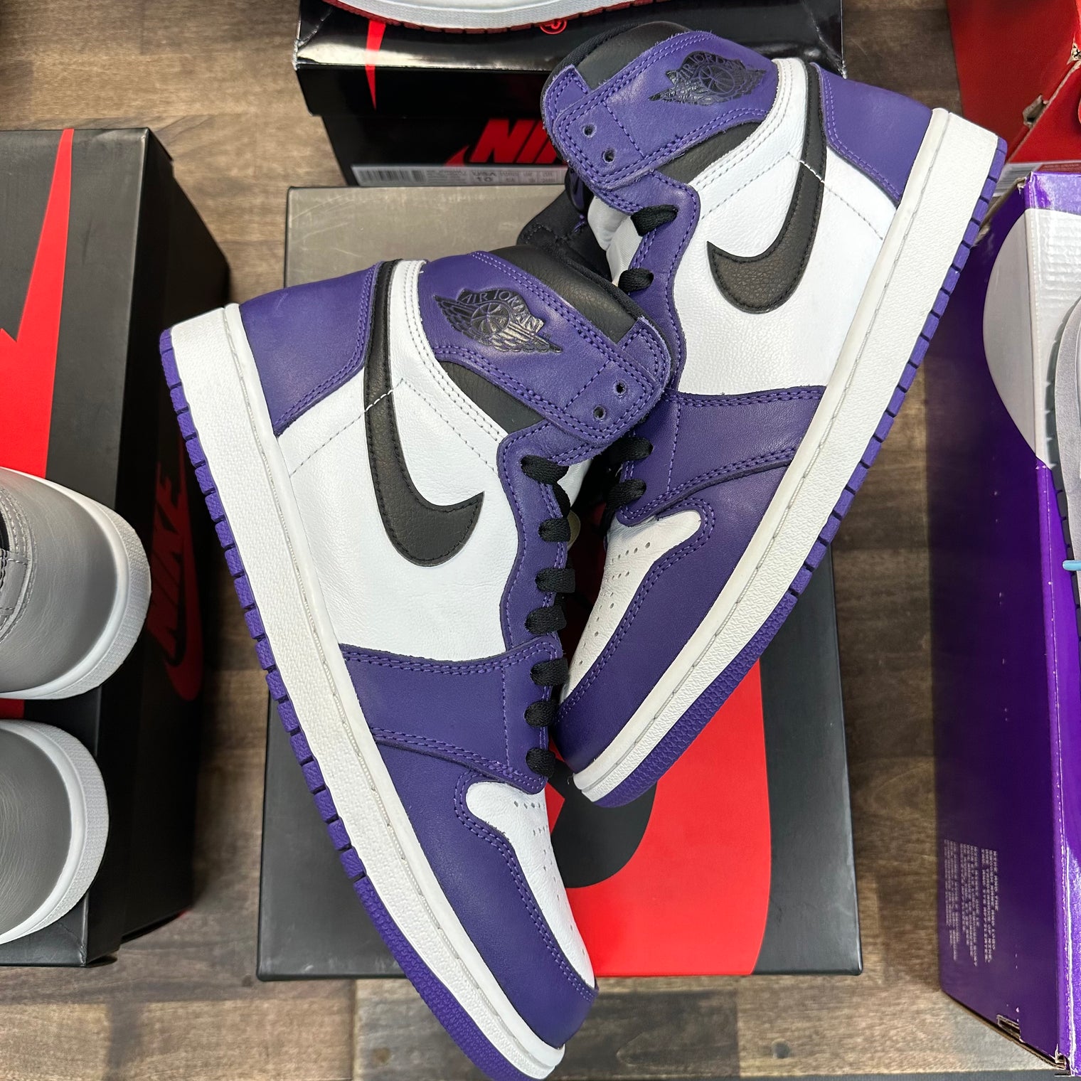 Court Purple White Jordan 1 High (USED)