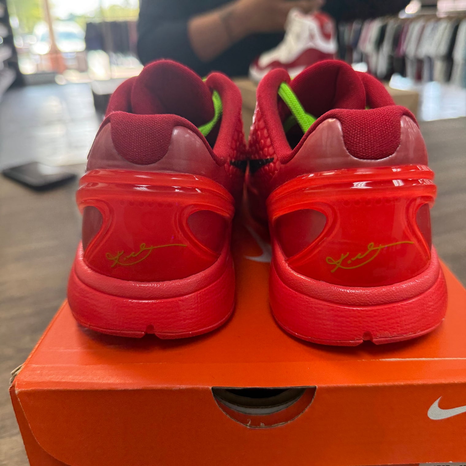 (GS) Reverse Grinch Kobe 6 Protro (USED)