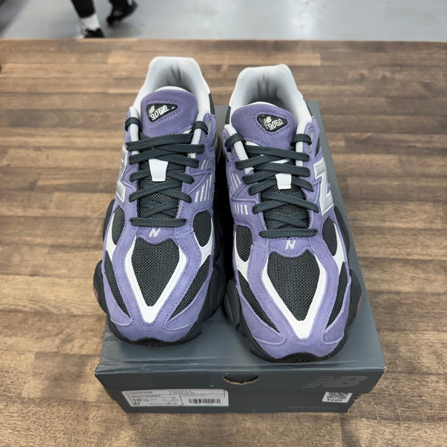 Violet Noir New Balance 9060 (Lightly Worn)